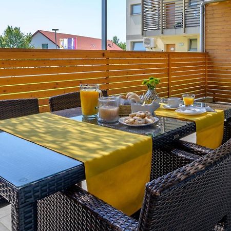 Family Apartment Moravske-Toplice Dış mekan fotoğraf